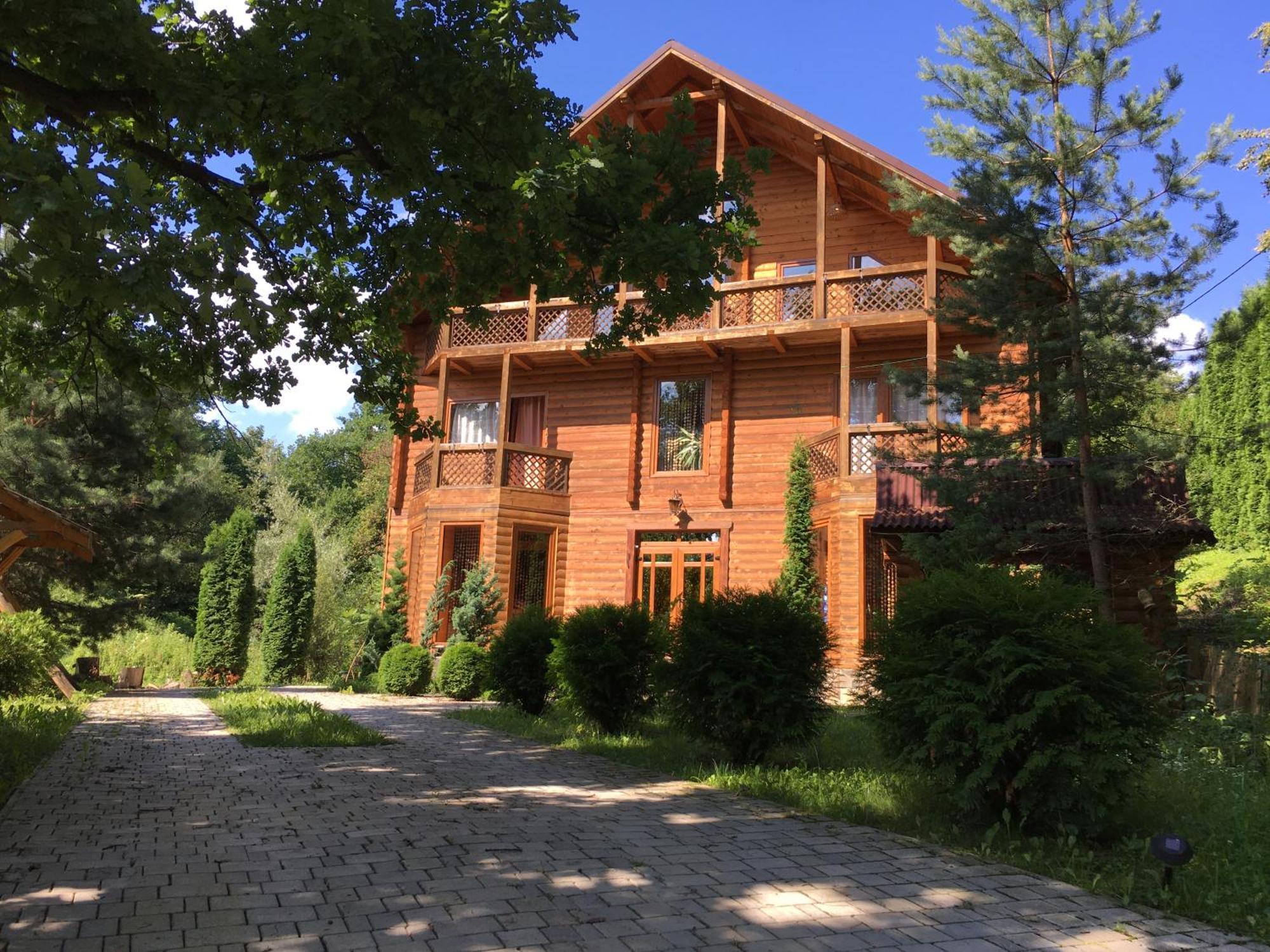 Guсulka Ksenia Villa โคซิฟ ภายนอก รูปภาพ