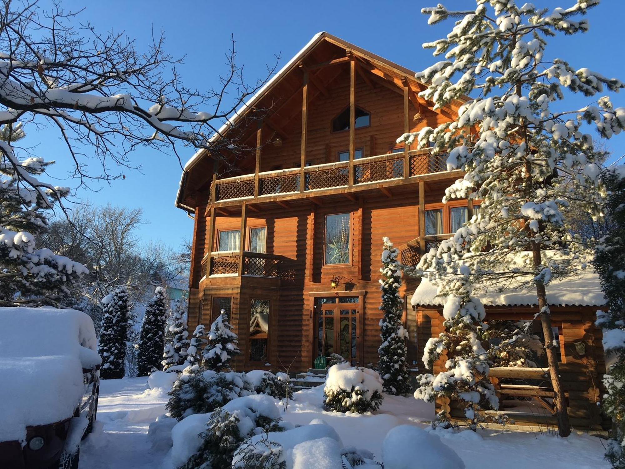 Guсulka Ksenia Villa โคซิฟ ภายนอก รูปภาพ