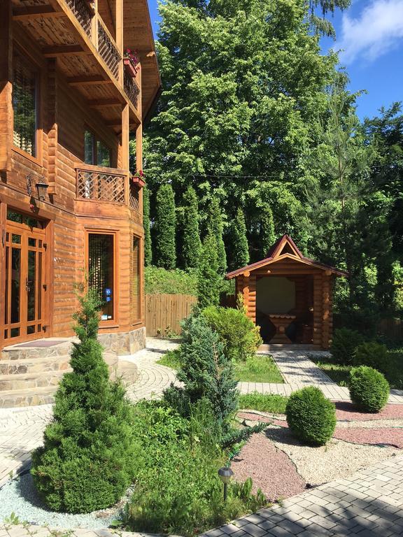Guсulka Ksenia Villa โคซิฟ ภายนอก รูปภาพ
